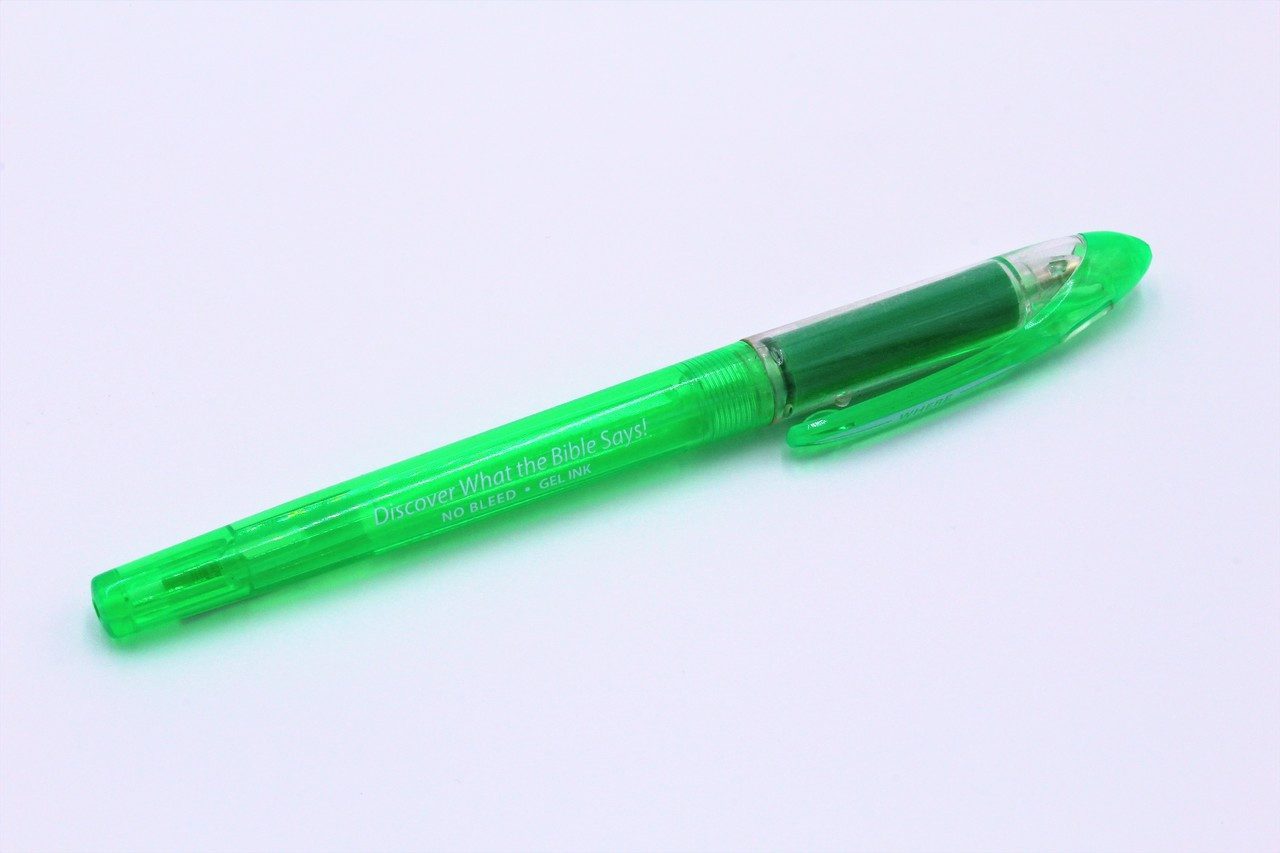 Gel Underliner Pen (other colors available) - Image 3