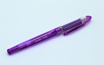 Gel Underliner Pen (other colors available)
